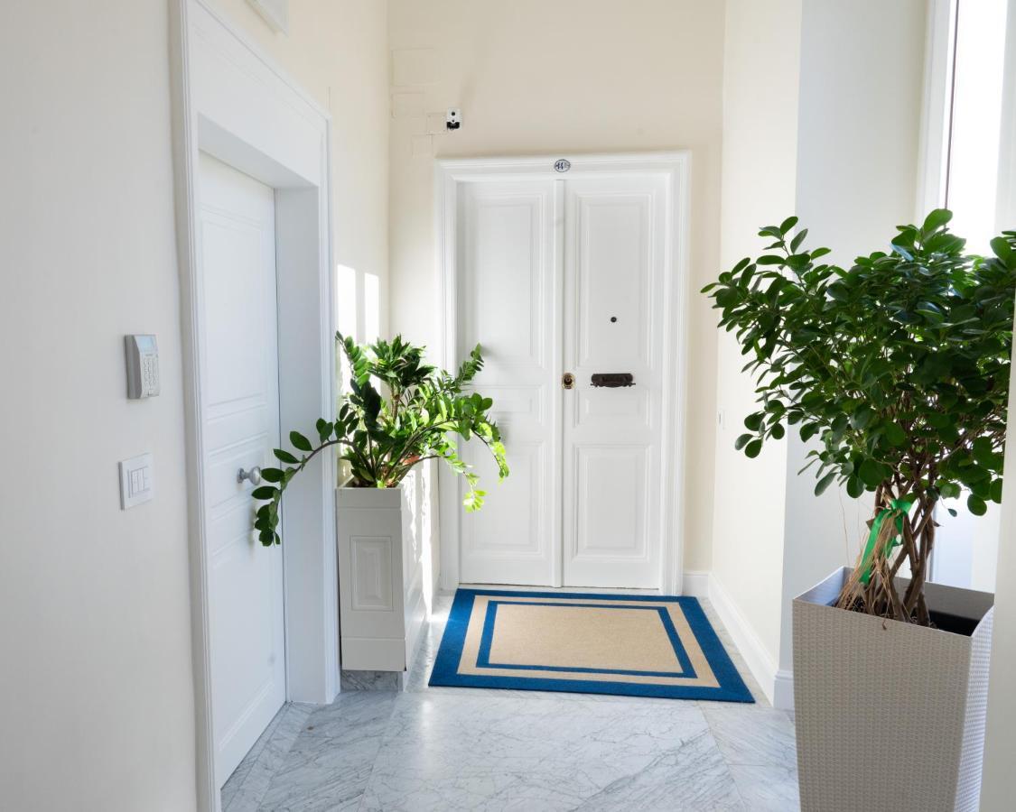Hotel Bernini House Naples Extérieur photo