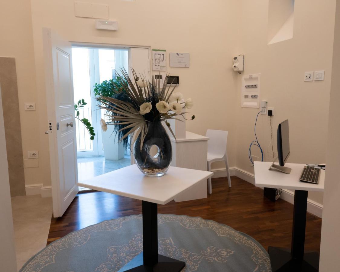 Hotel Bernini House Naples Extérieur photo