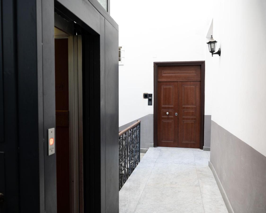 Hotel Bernini House Naples Extérieur photo