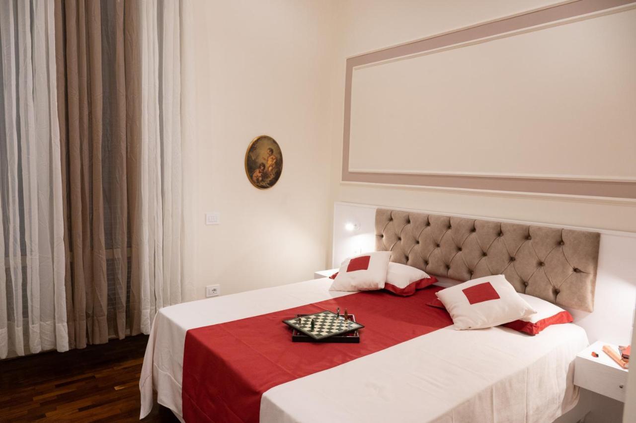 Hotel Bernini House Naples Extérieur photo
